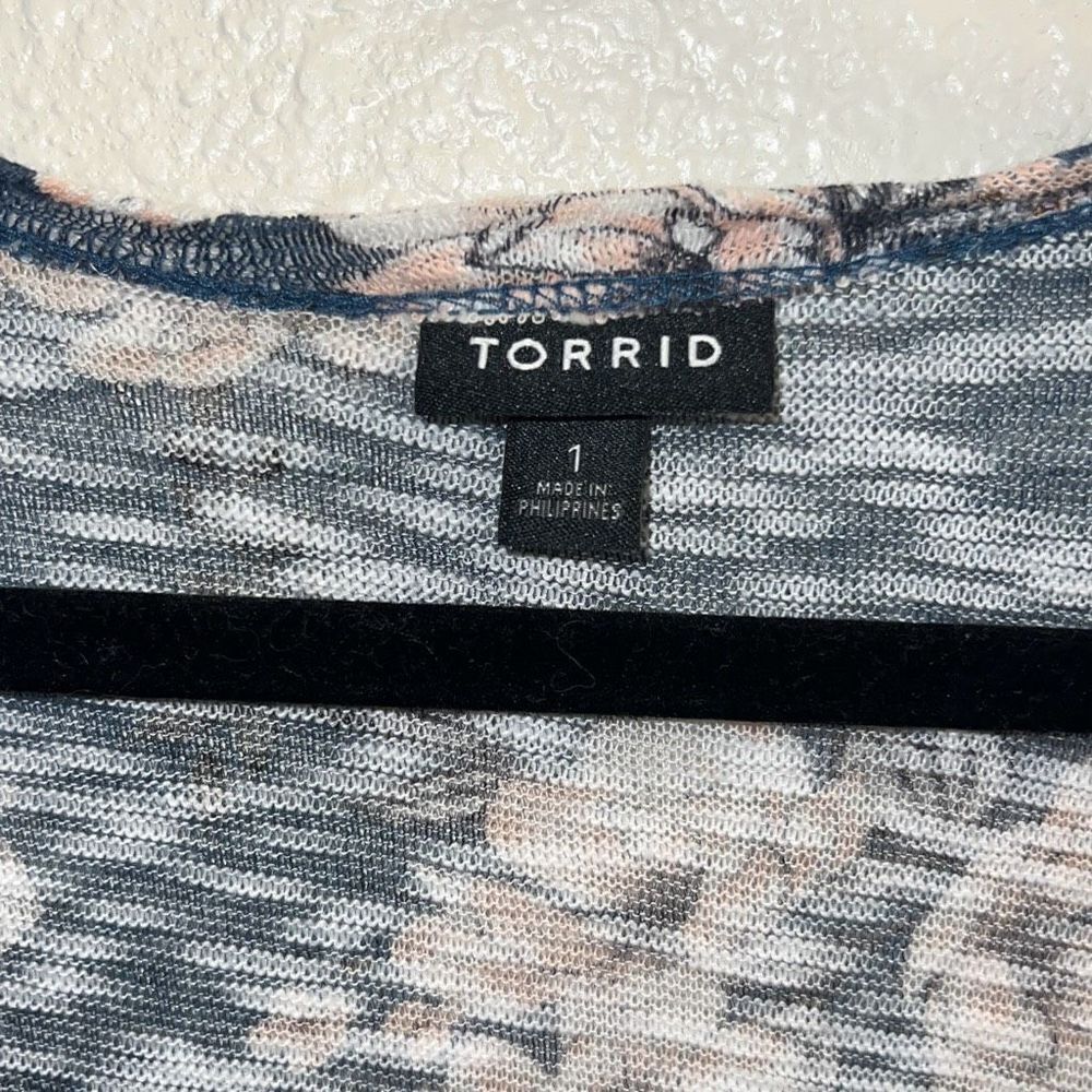 ✨Torrid Cardigan Open Front✨ - Picture 6 of 8